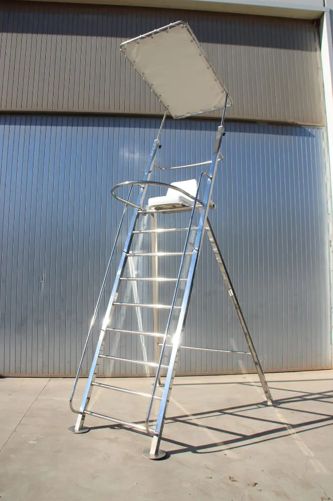 KITE LOOKOUTCHAIR.webp